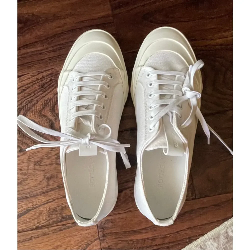$895 NIB Bottega Veneta White Canvas Lace-Up Low Top Sneakers Men's 6.5(39.5)